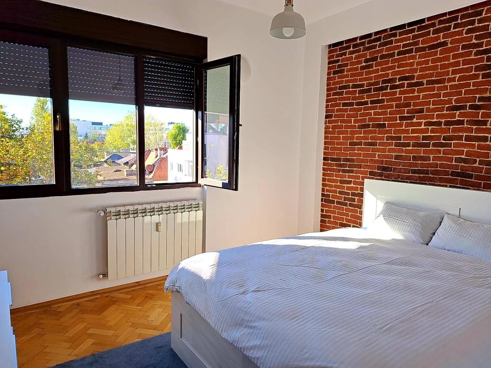 Classy Apartment With Parking In The City Center Bukarest Eksteriør billede